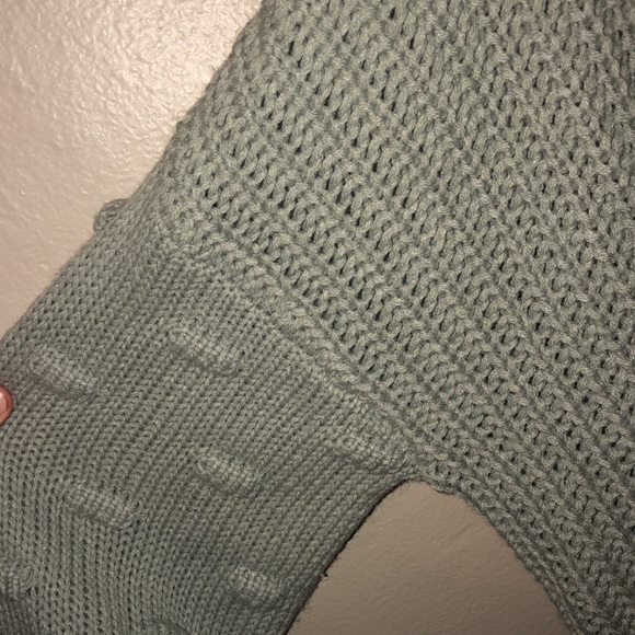 Slightly Cropped Sweater - Picture 2 of 2